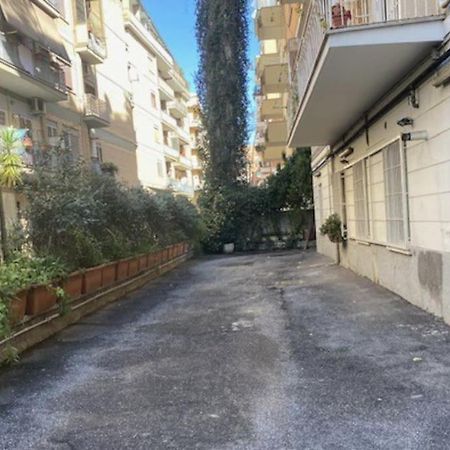 Appartamento Blinded By The Light Roma Esterno foto